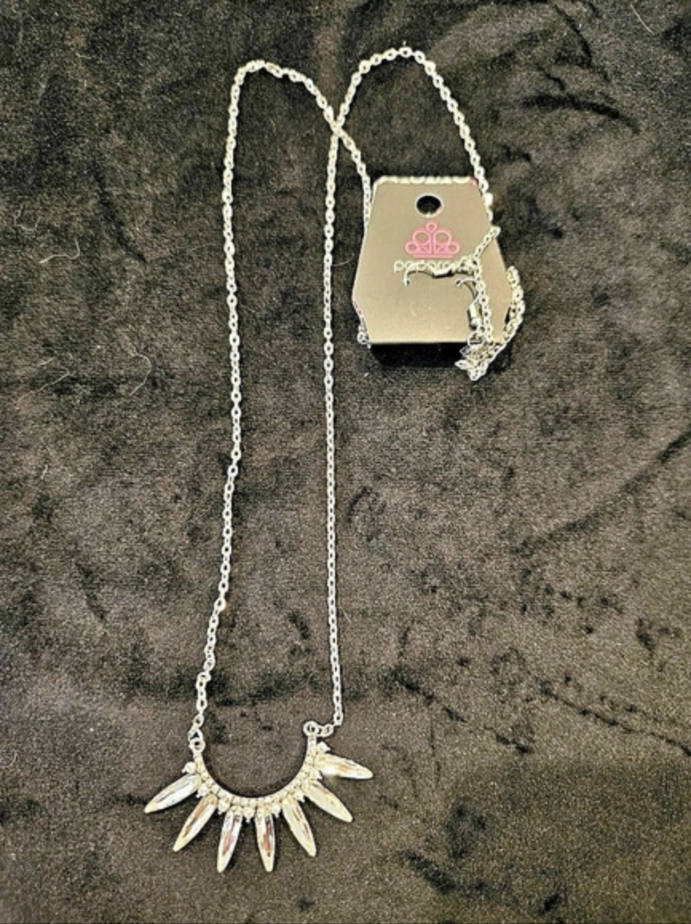 Paparazzi Crystal Sunburst Pendant Necklace
